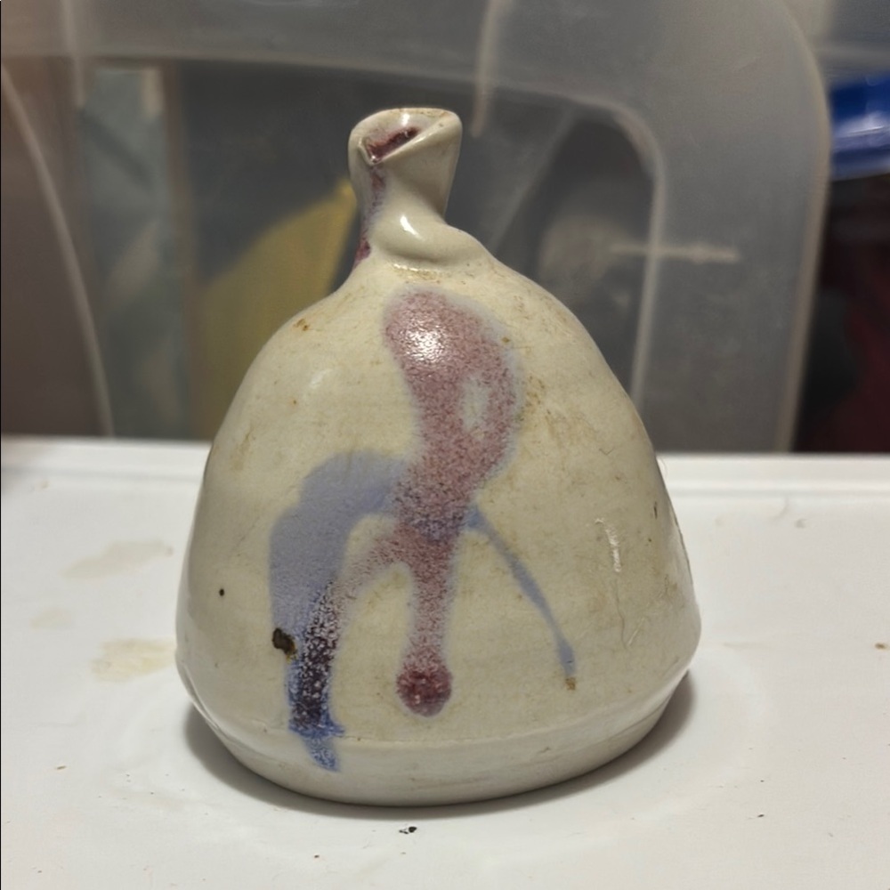 Artistic Ceramic Paperweight Window Decor Sculpture with Abstract Design